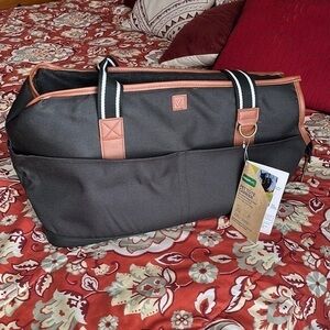 Vibrant life pet tote carrier for small dogs y cats for pets color black